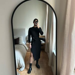 Black knit dress